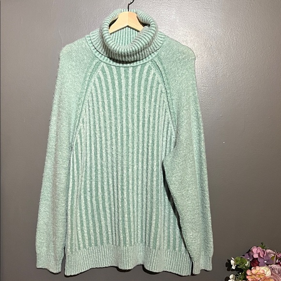 Free People Big City Turtleneck Sweater - Picture 3 of 10